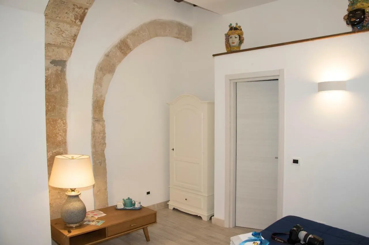 Vila Residenze Dello Scirocco Syracuse 0*,  Itálie